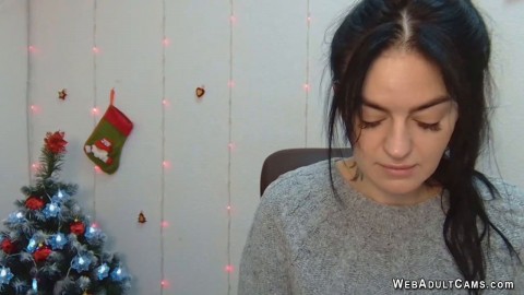 Dark haired amateur Ukrainian babe on webcam